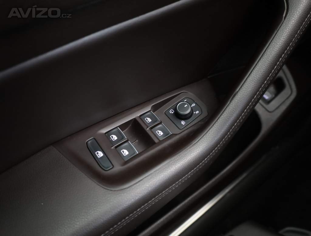 Foto inzerátu VW Passat 2.0 TDI