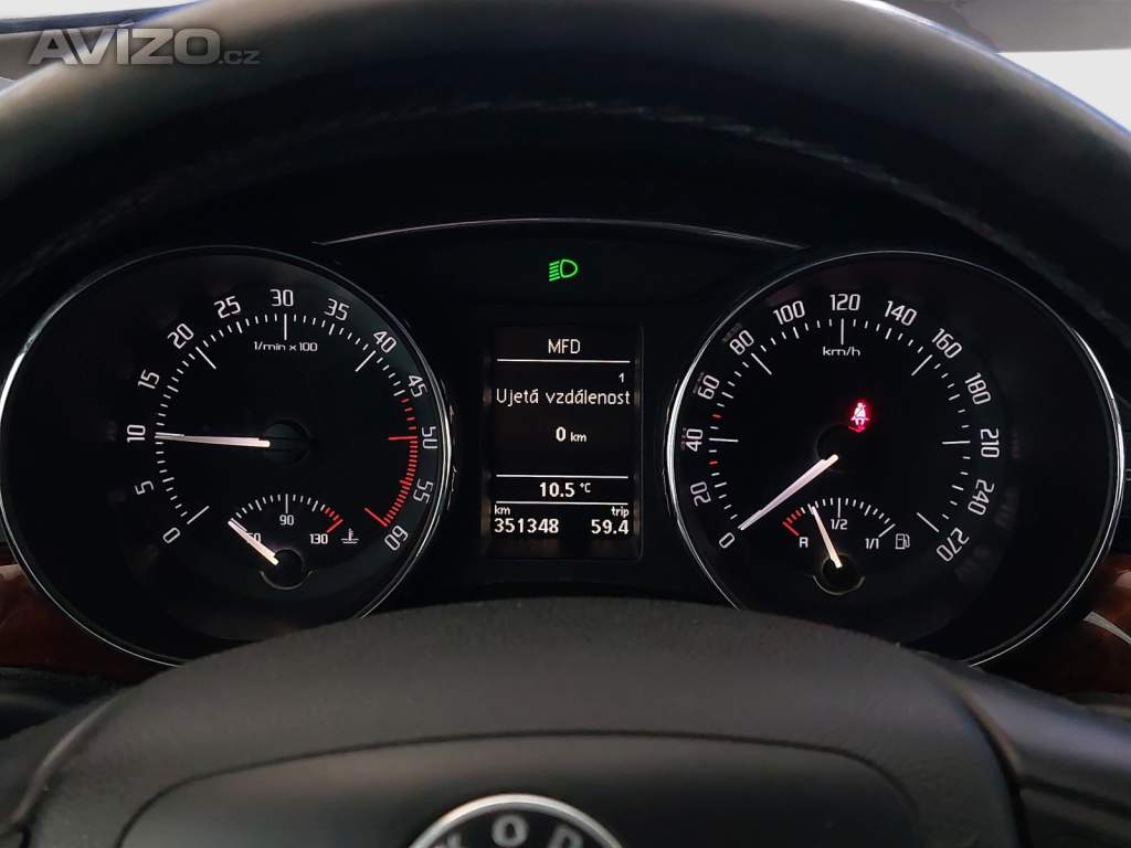 Foto inzerátu Skoda Superb 2.0 TDI