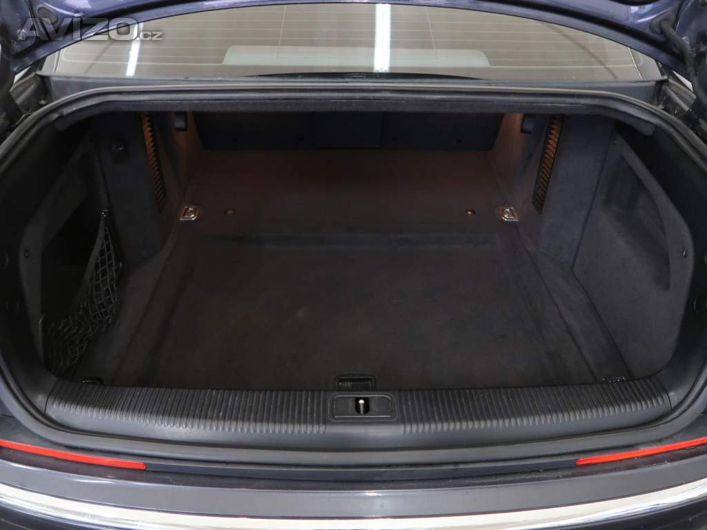 Foto inzerátu Audi A8 3.0 TDI