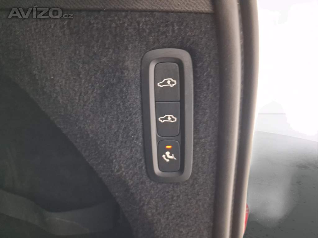 Foto inzerátu Volvo XC90 D5 AWD