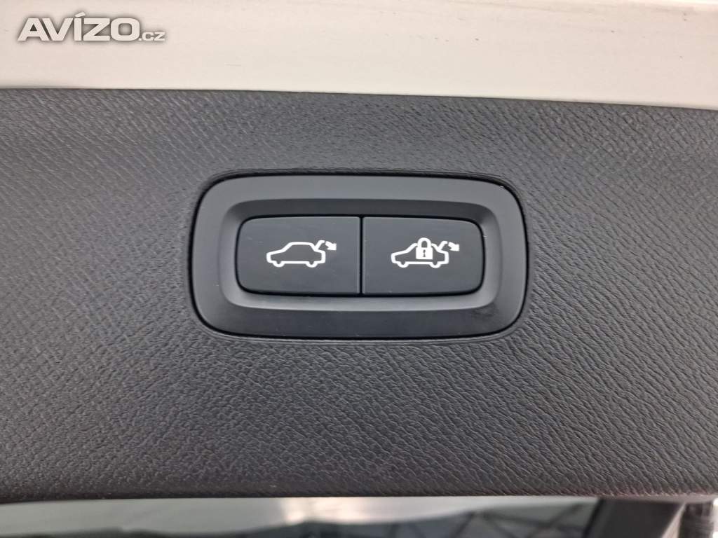 Foto inzerátu Volvo XC90 D5 AWD