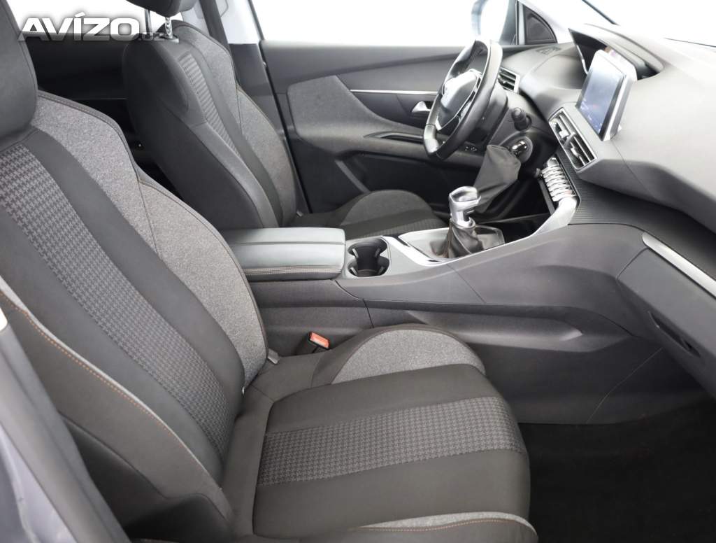 Foto inzerátu Peugeot 3008 1.5 BlueHDi