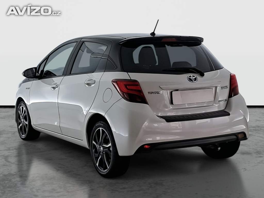 Foto inzerátu Toyota Yaris 1.5 Hybrid
