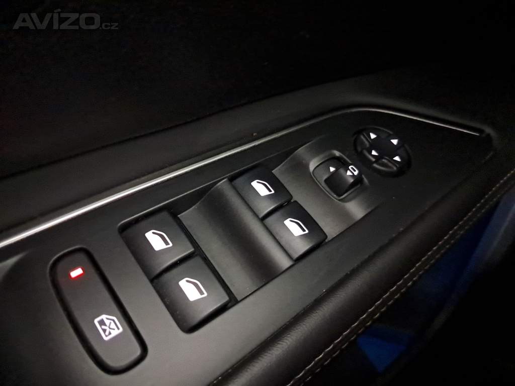 Foto inzerátu Peugeot 5008 1.6 BlueHDi