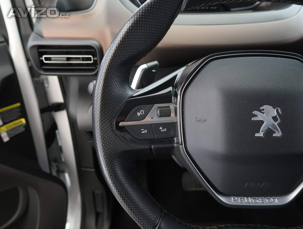 Foto inzerátu Peugeot Rifter 1.2 PureTech