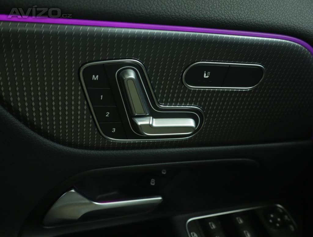 Foto inzerátu Mercedes EQA EQA 250