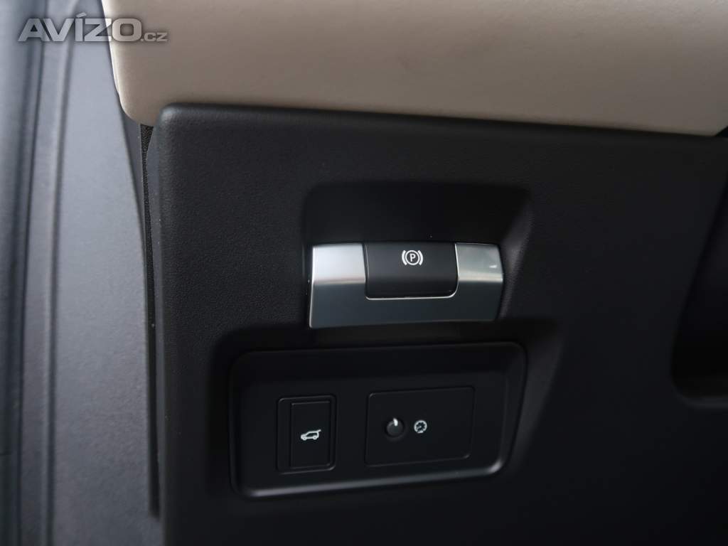 Foto inzerátu Land Rover Discovery Sport TD4