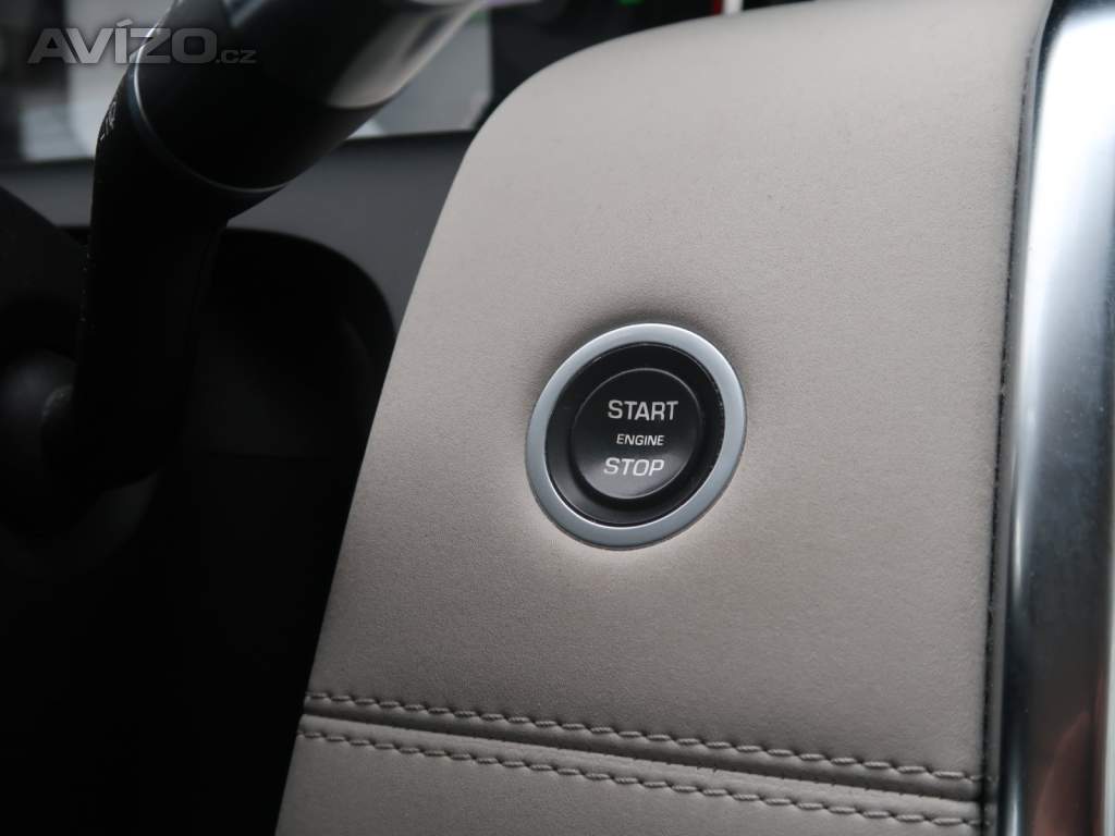 Foto inzerátu Land Rover Discovery Sport TD4