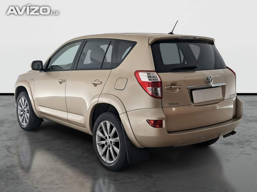 Foto inzerátu Toyota RAV 4 2.2 D-CAT