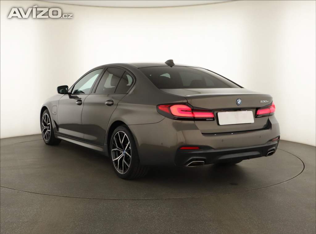 Foto inzerátu BMW 5 530e