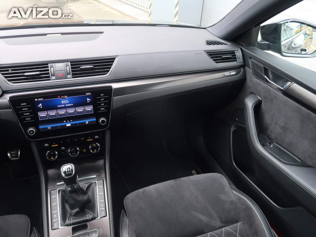 Foto inzerátu Skoda Superb 1.5 TSI