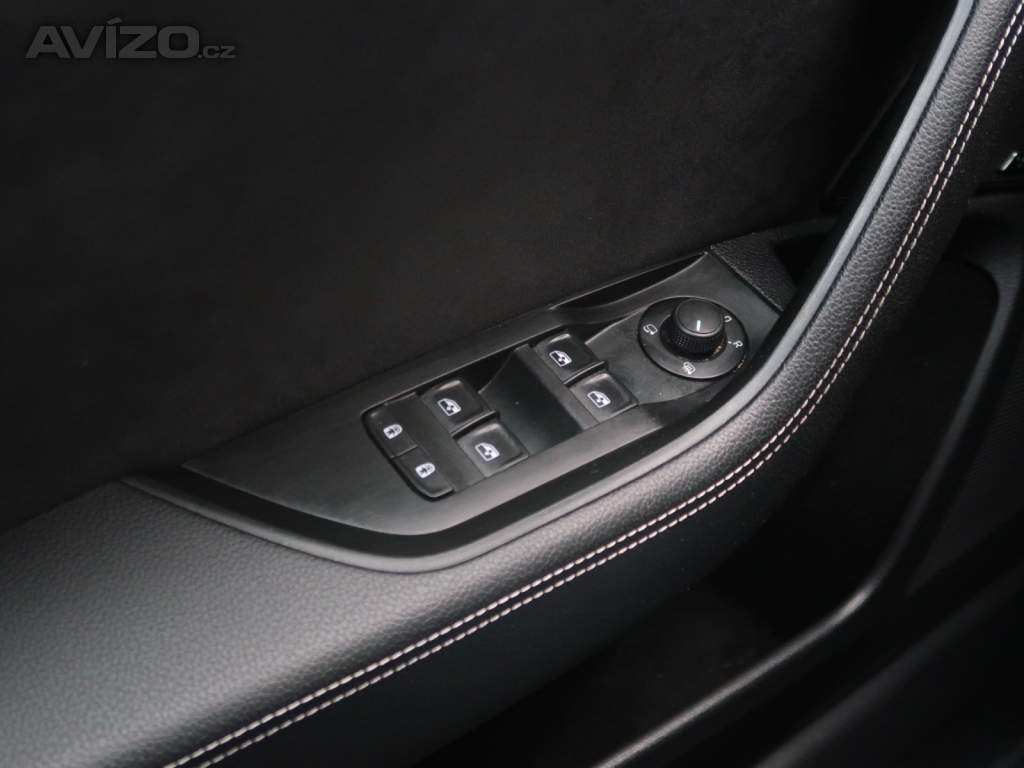Foto inzerátu Skoda Superb 1.5 TSI