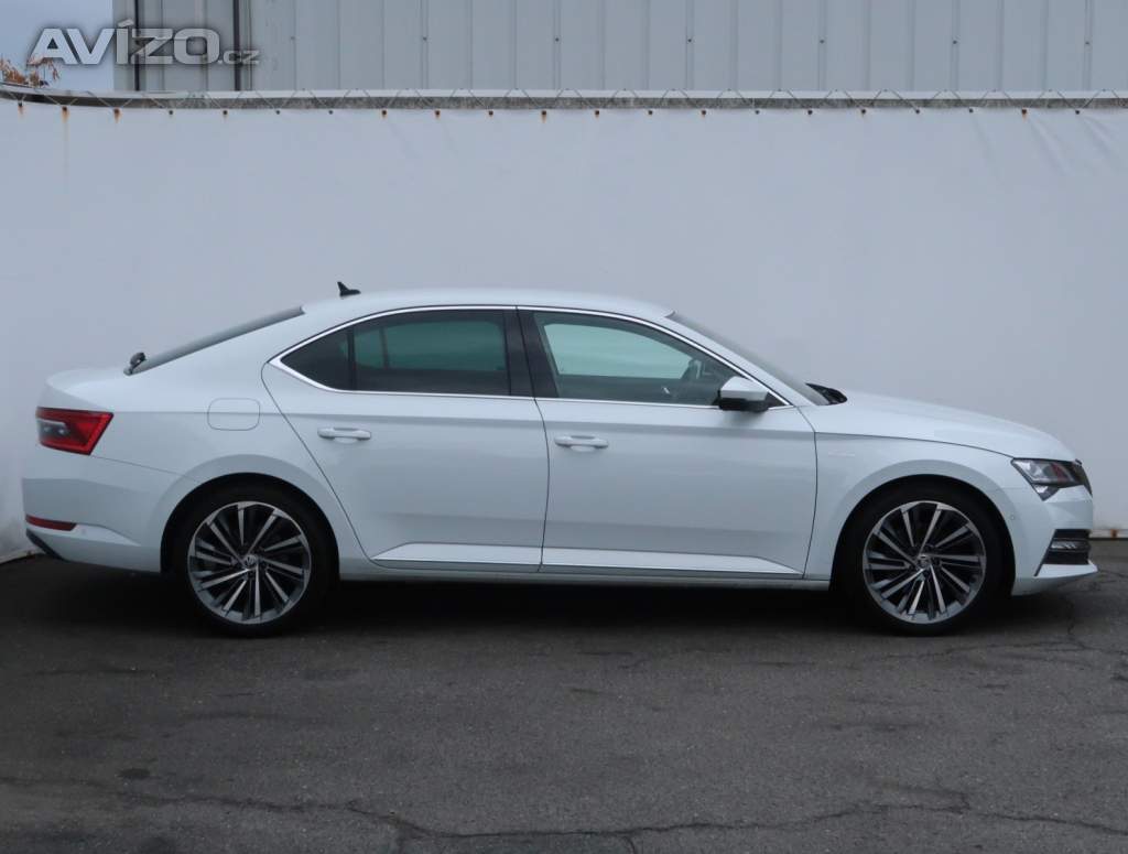 Foto inzerátu Skoda Superb 2.0 TDI