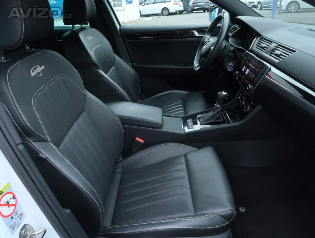Foto inzerátu Skoda Superb 2.0 TDI