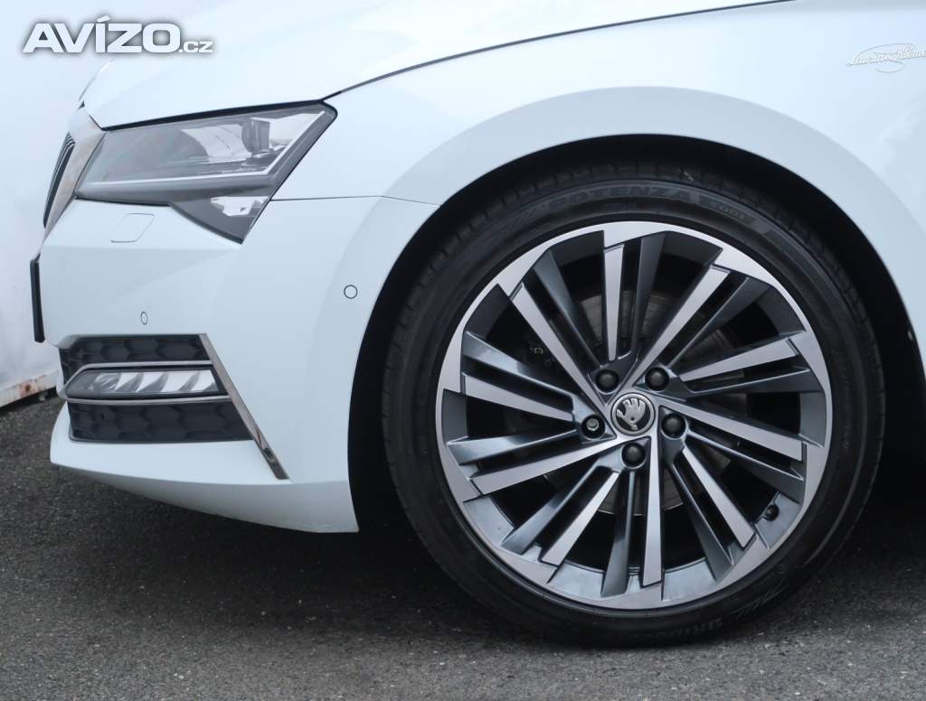 Foto inzerátu Skoda Superb 2.0 TDI