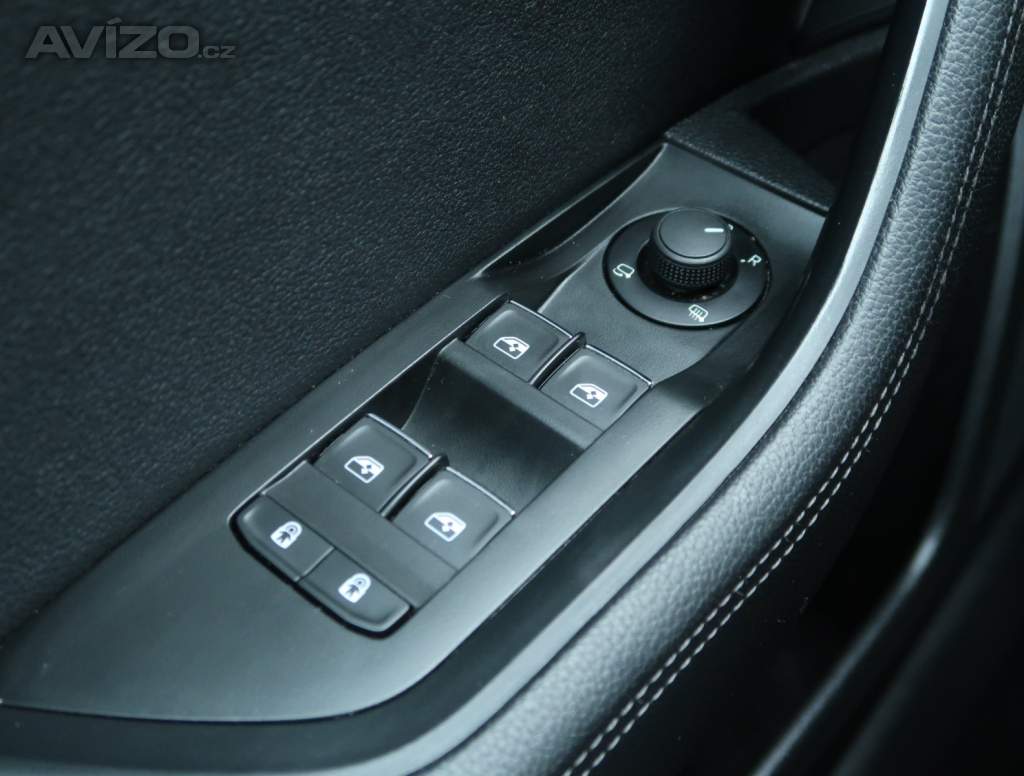 Foto inzerátu Skoda Superb 2.0 TDI