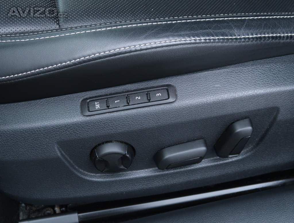 Foto inzerátu Skoda Superb 2.0 TDI