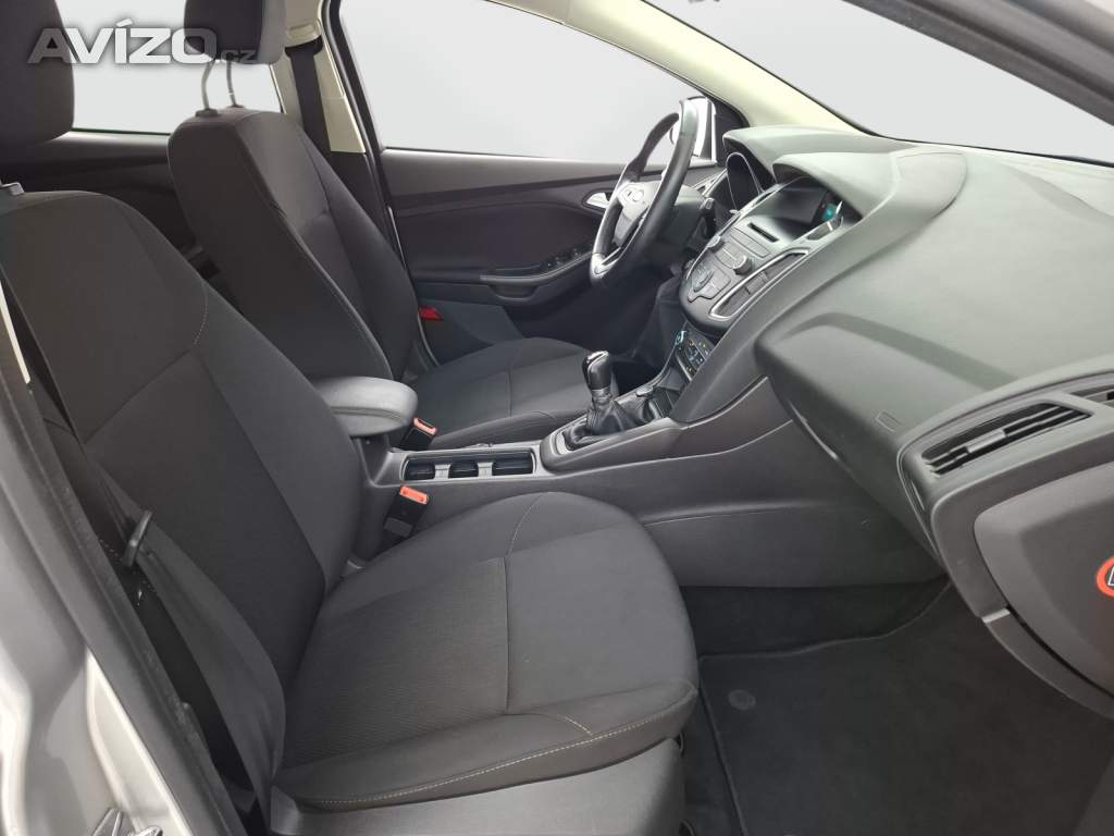 Foto inzerátu Ford Focus 1.6 i