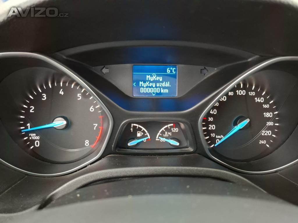 Foto inzerátu Ford Focus 1.6 i