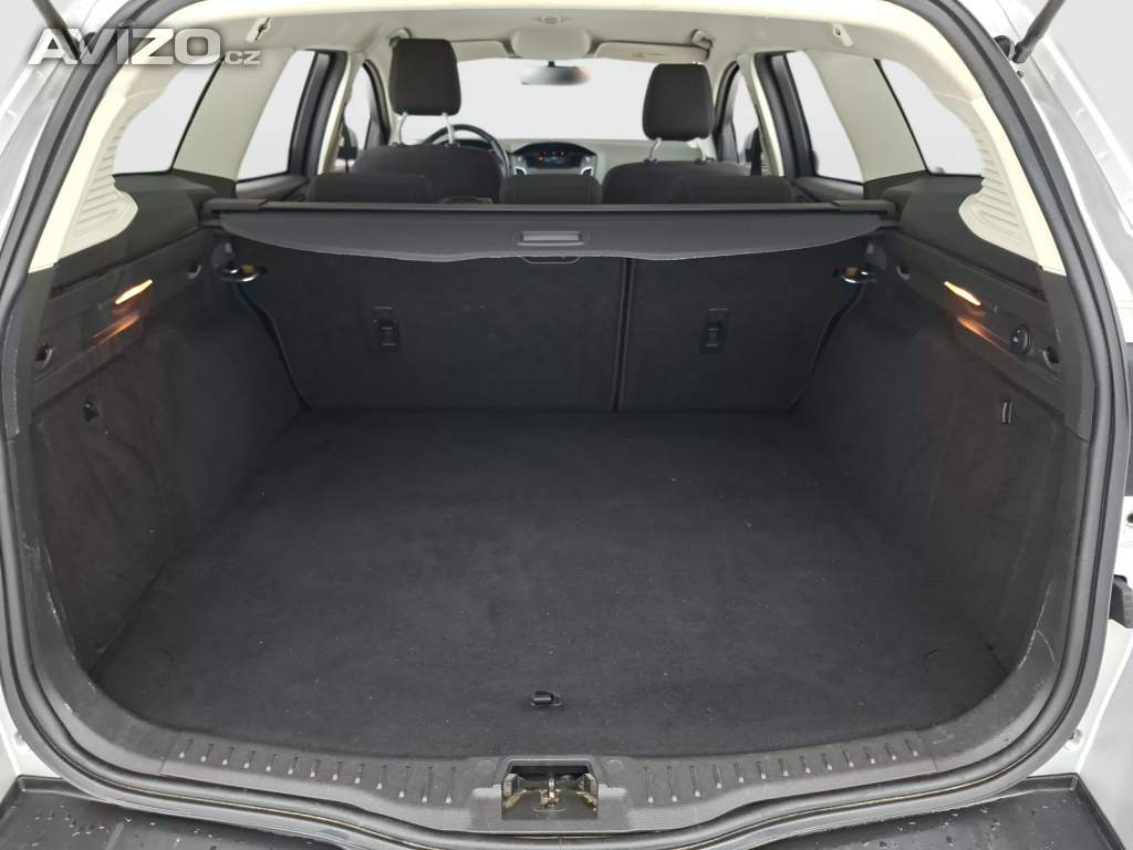 Foto inzerátu Ford Focus 1.6 i