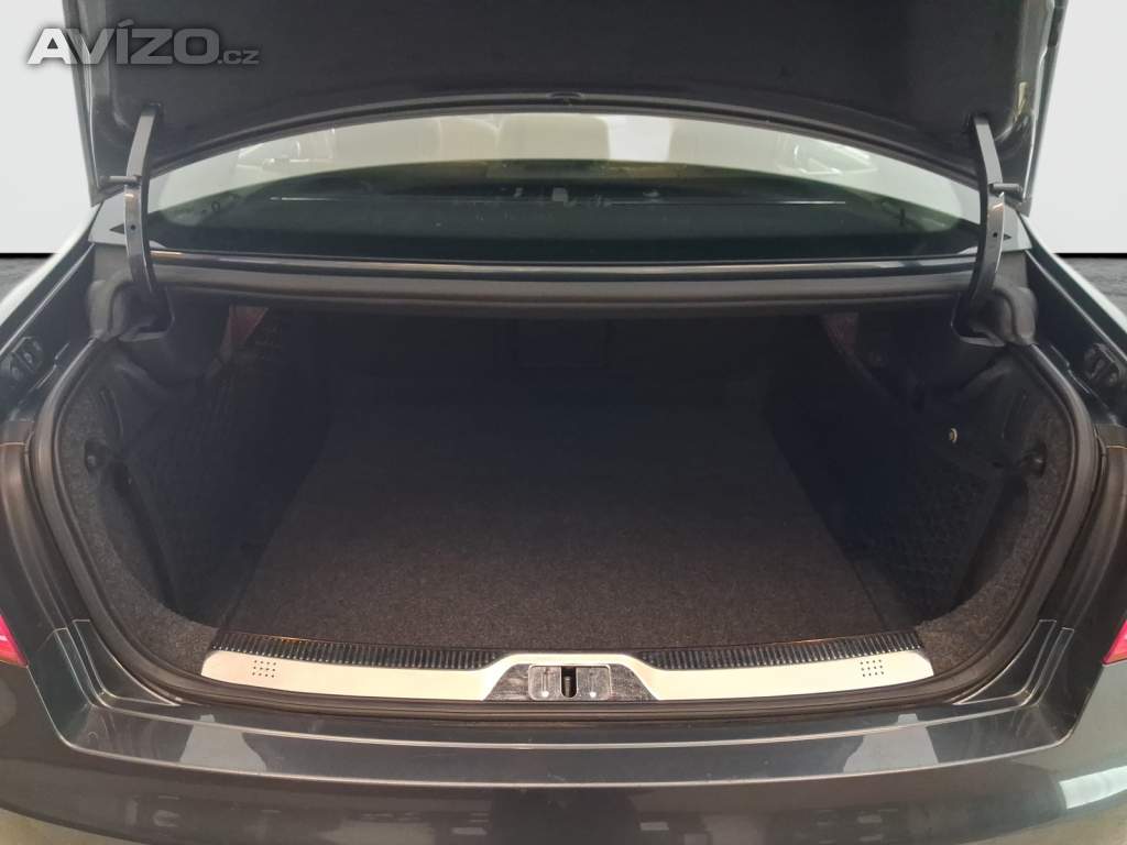 Foto inzerátu Skoda Superb 2.0 TDI