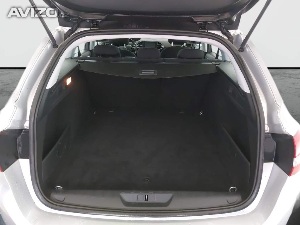 Foto inzerátu Peugeot 308 1.2 e-THP