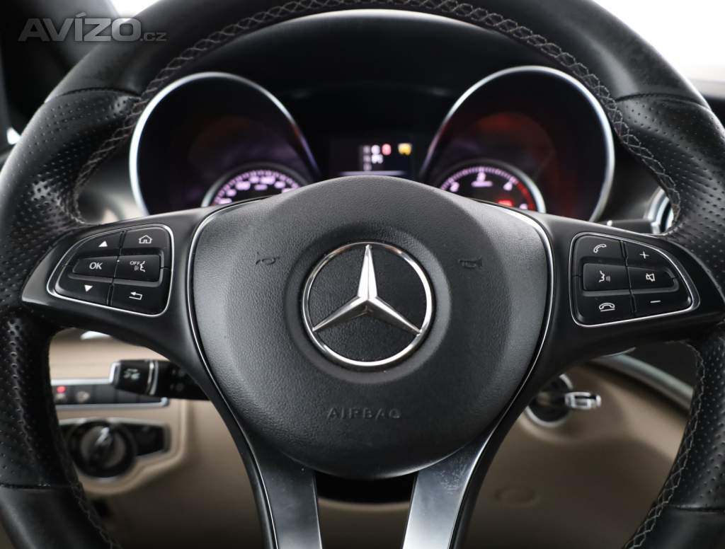 Foto inzerátu Mercedes V 250 d 4MATIC