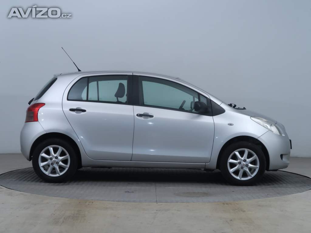 Foto inzerátu Toyota Yaris 1.0 VVT-i