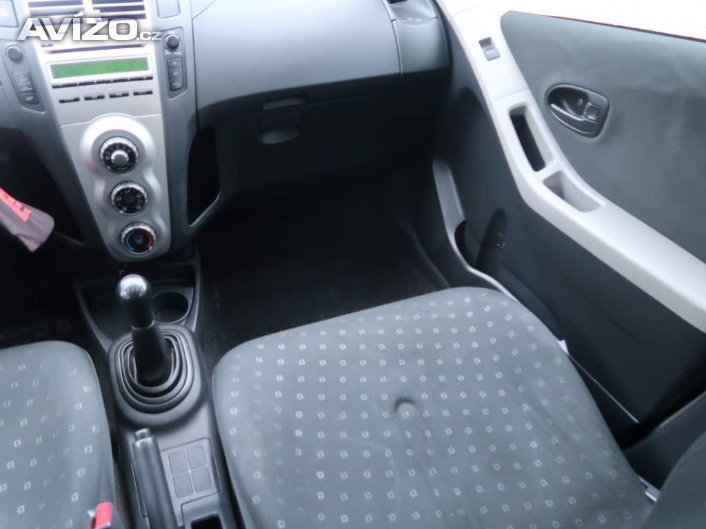 Foto inzerátu Toyota Yaris 1.0 VVT-i