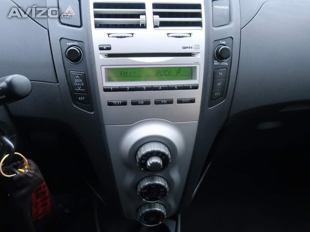 Foto inzerátu Toyota Yaris 1.0 VVT-i