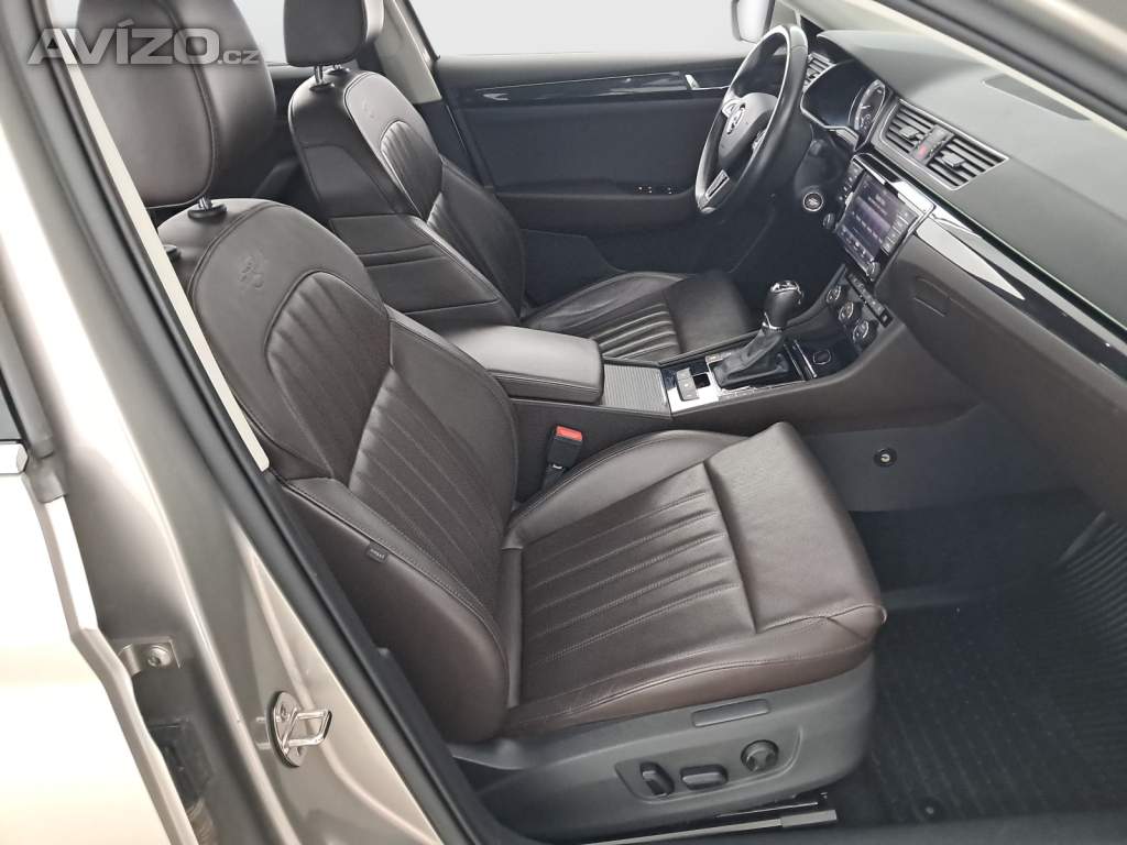 Foto inzerátu Skoda Superb 2.0 TSI