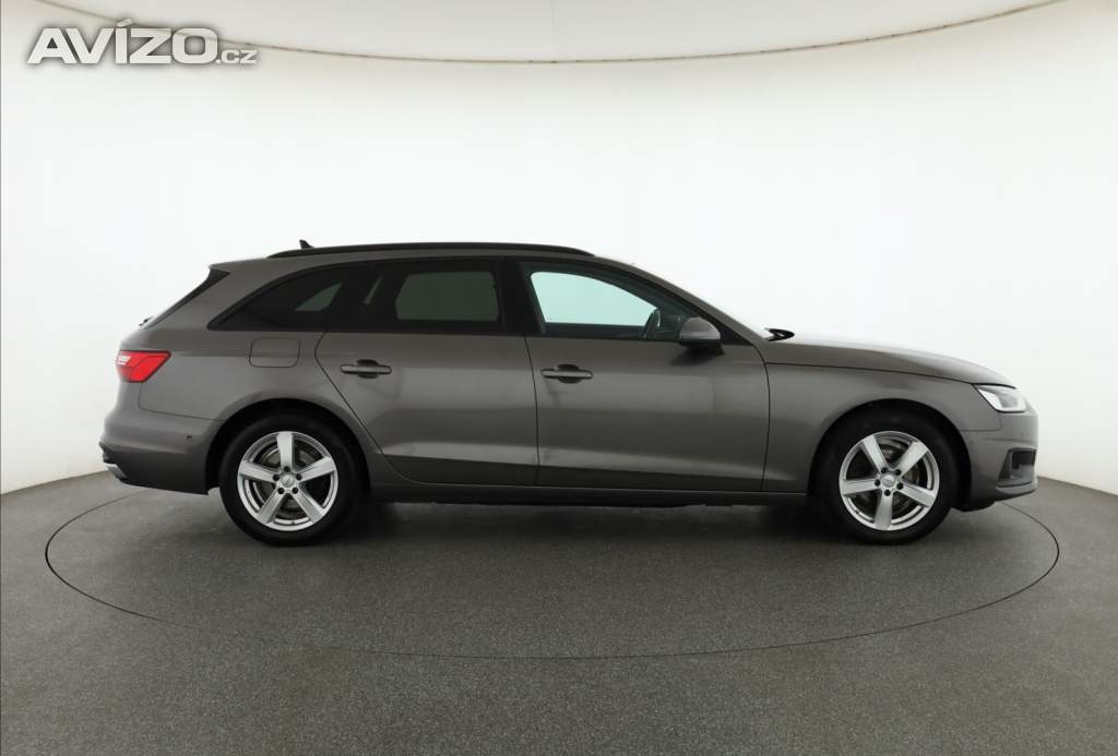 Foto inzerátu Audi A4 35 TDI