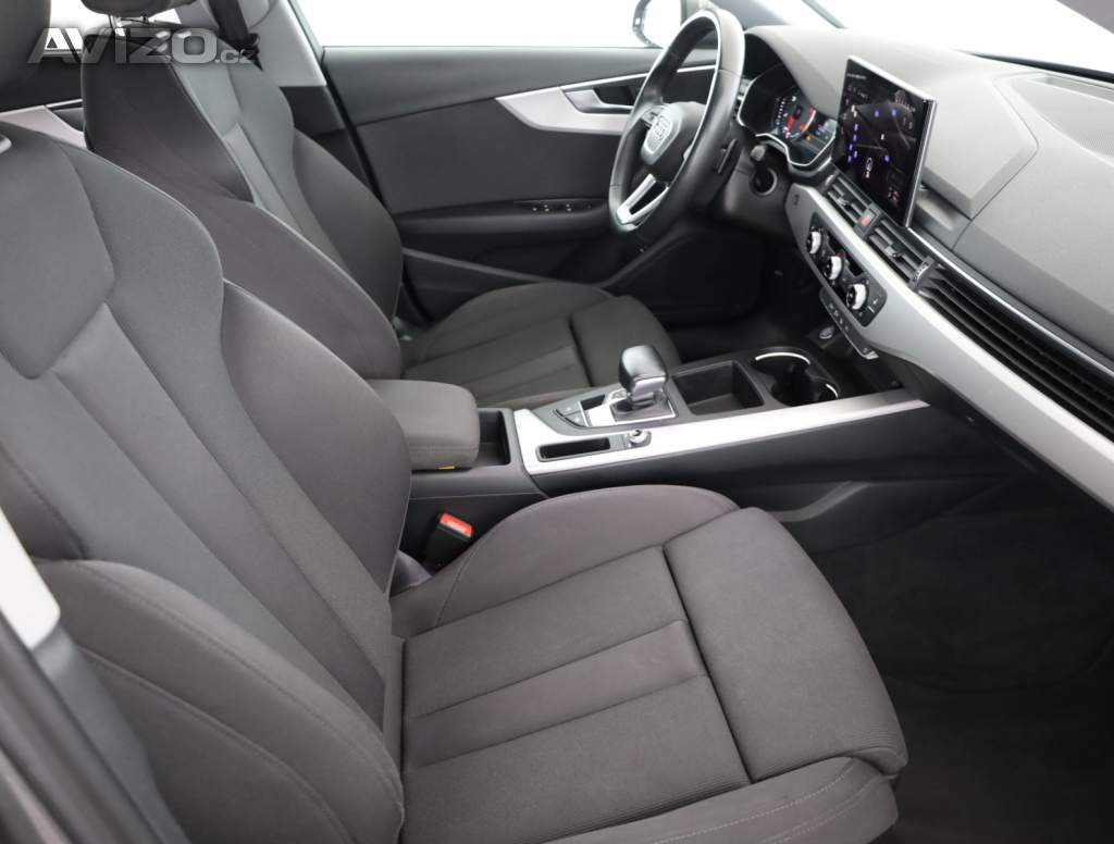 Foto inzerátu Audi A4 35 TDI