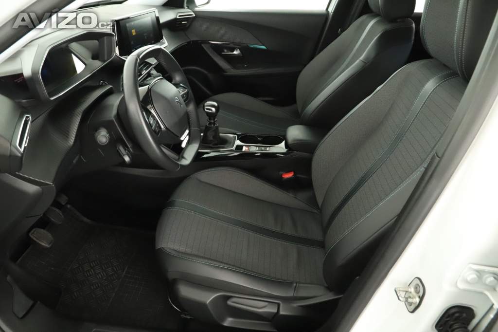 Foto inzerátu Peugeot 2008 1.2 PureTech