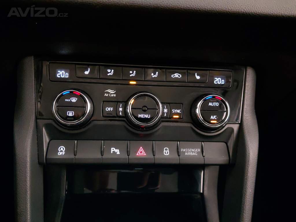 Foto inzerátu Skoda Karoq 1.6 TDI