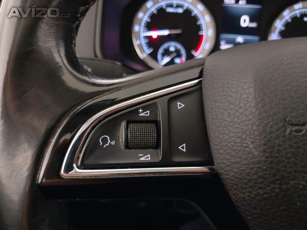 Foto inzerátu Skoda Karoq 1.6 TDI
