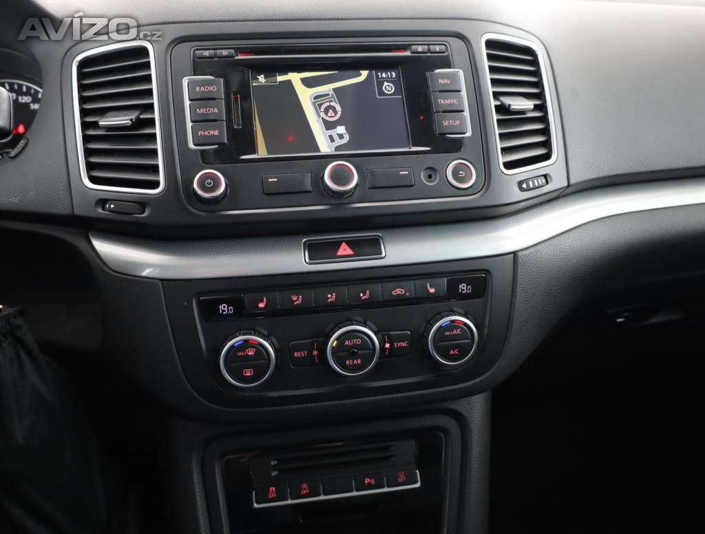 Foto inzerátu VW Sharan 2.0 TDI