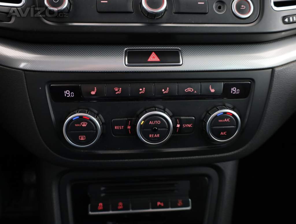 Foto inzerátu VW Sharan 2.0 TDI