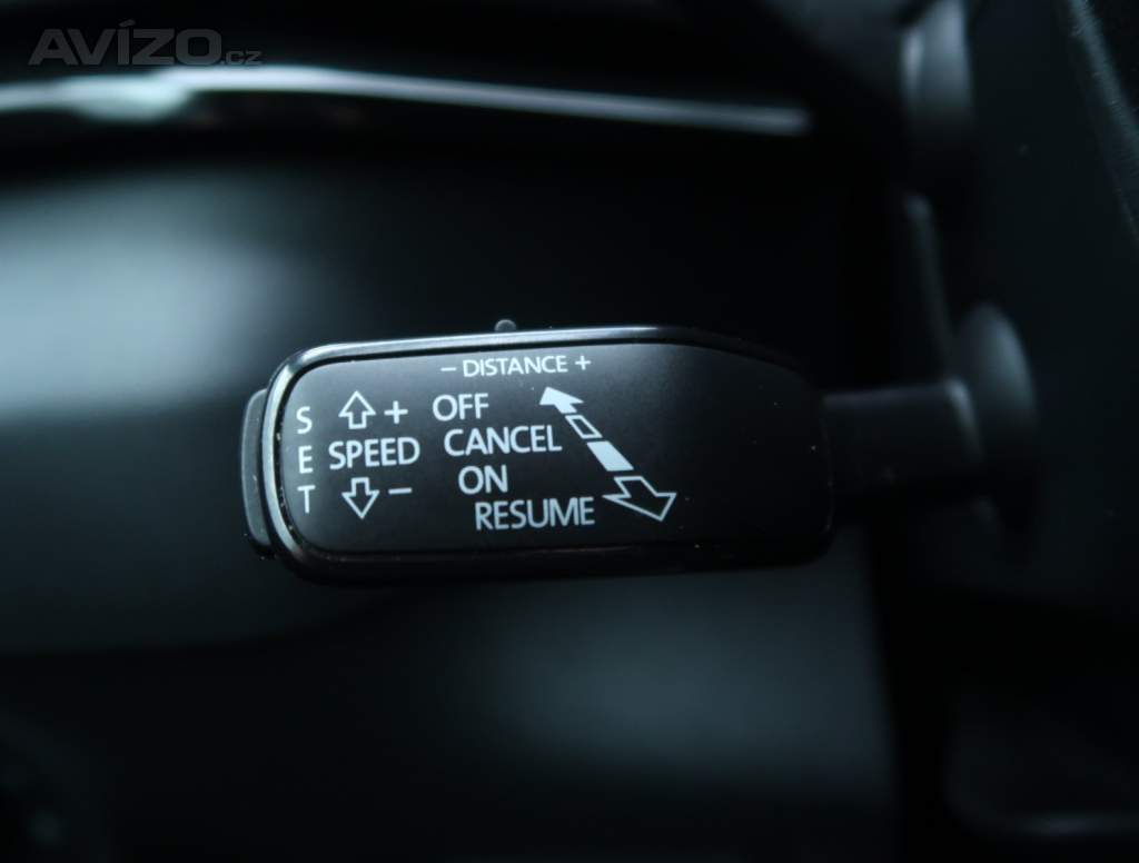 Foto inzerátu Skoda Karoq 1.6 TDI