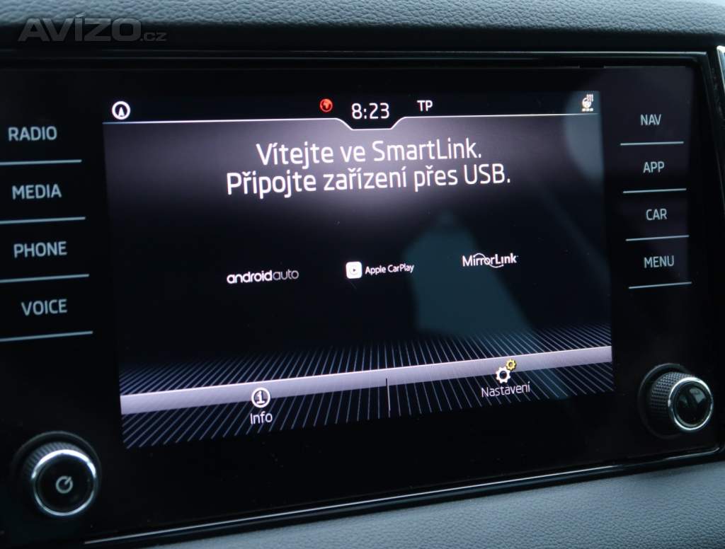 Foto inzerátu Skoda Karoq 1.6 TDI