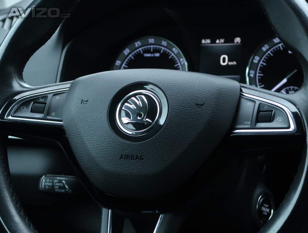 Foto inzerátu Skoda Karoq 1.6 TDI