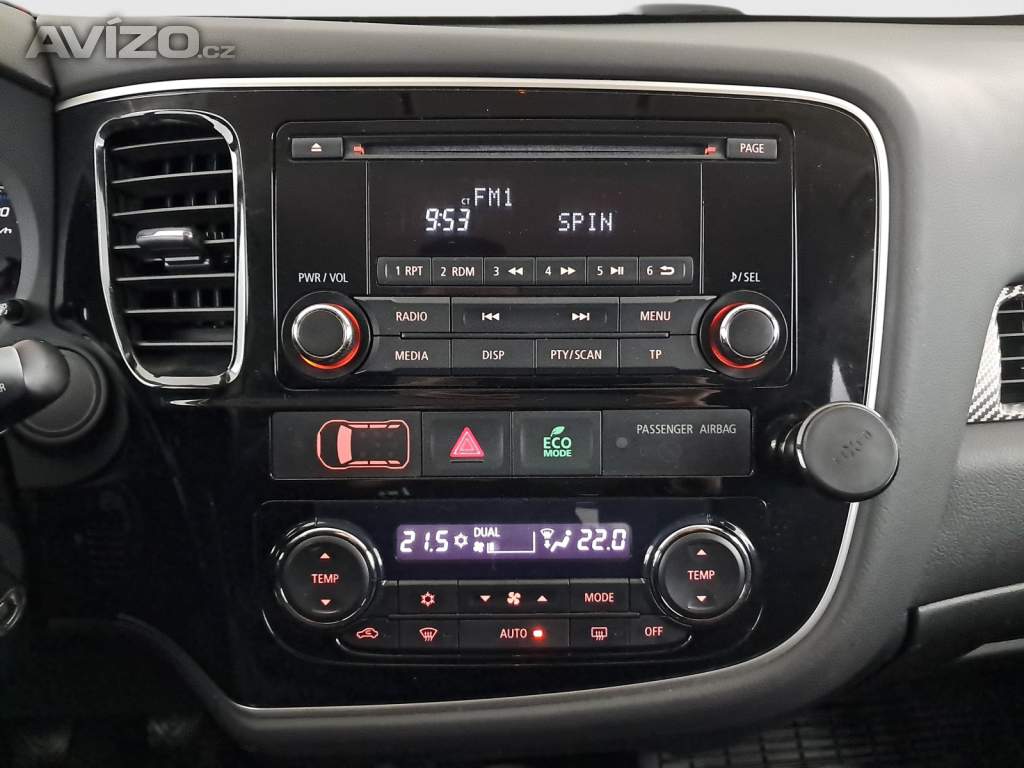 Foto inzerátu Mitsubishi Outlander 2.2 DI-D