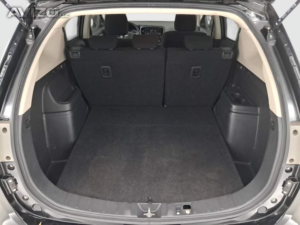 Foto inzerátu Mitsubishi Outlander 2.2 DI-D