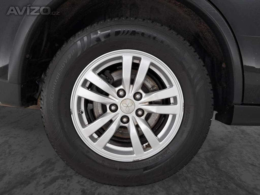 Foto inzerátu Mitsubishi Outlander 2.2 DI-D