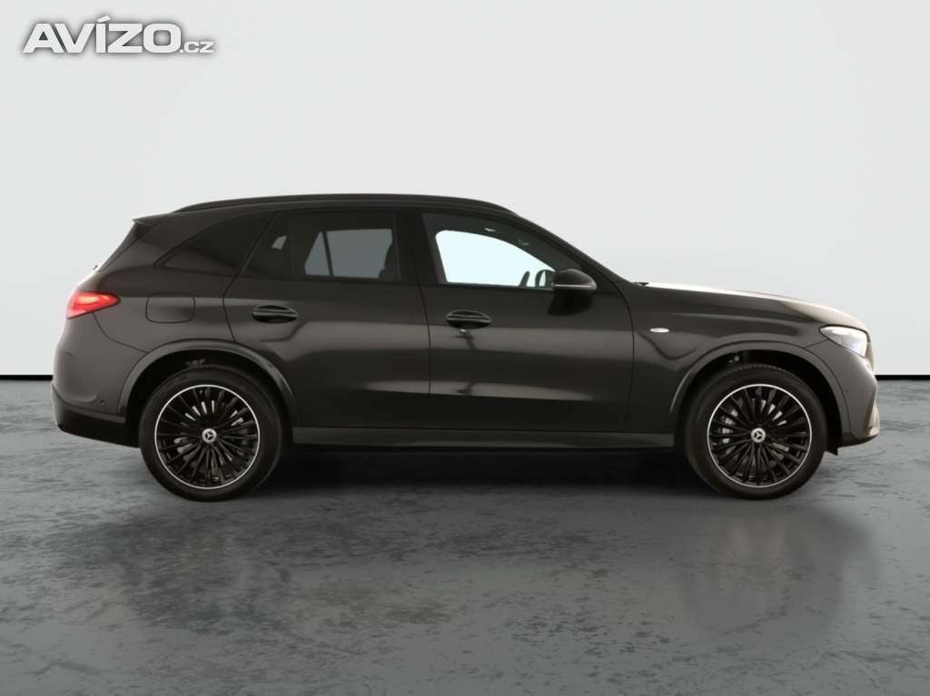 Foto inzerátu Mercedes GLC GLC 300 de 4MATIC