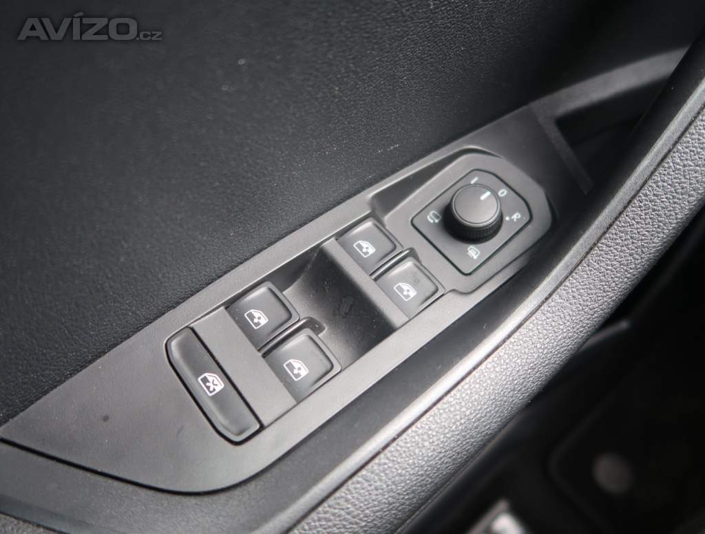 Foto inzerátu Skoda Karoq 1.5 TSI