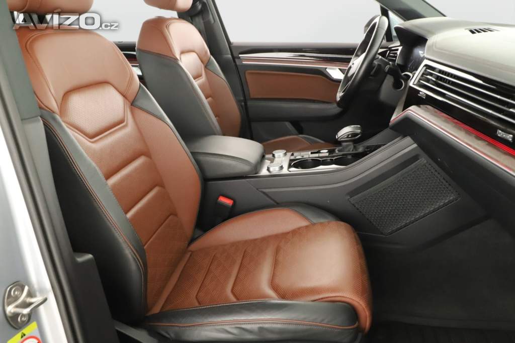 Foto inzerátu VW Touareg 3.0 TDI