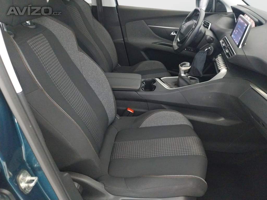 Foto inzerátu Peugeot 5008 1.5 BlueHDi