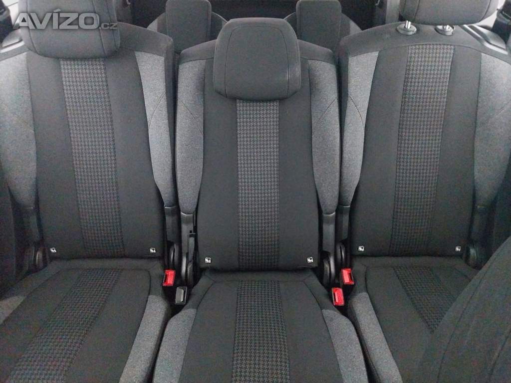 Foto inzerátu Peugeot 5008 1.5 BlueHDi