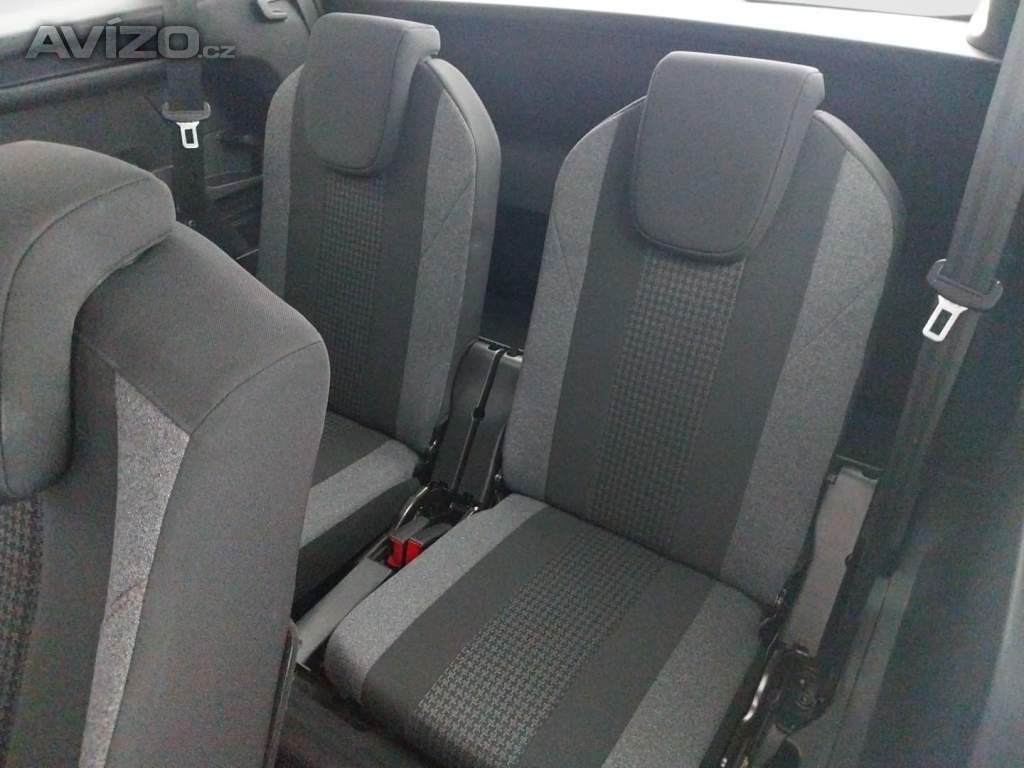 Foto inzerátu Peugeot 5008 1.5 BlueHDi